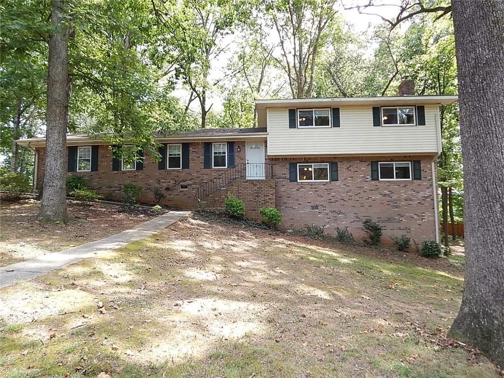 3741 Hickory Circle, Smyrna, GA 30080 — most recent listing photo