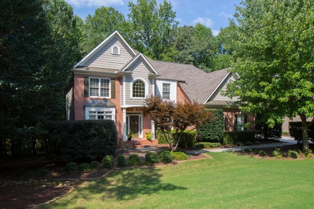 4025 Bridle Ridge Drive, Suwanee, GA 30024 — most recent listing photo