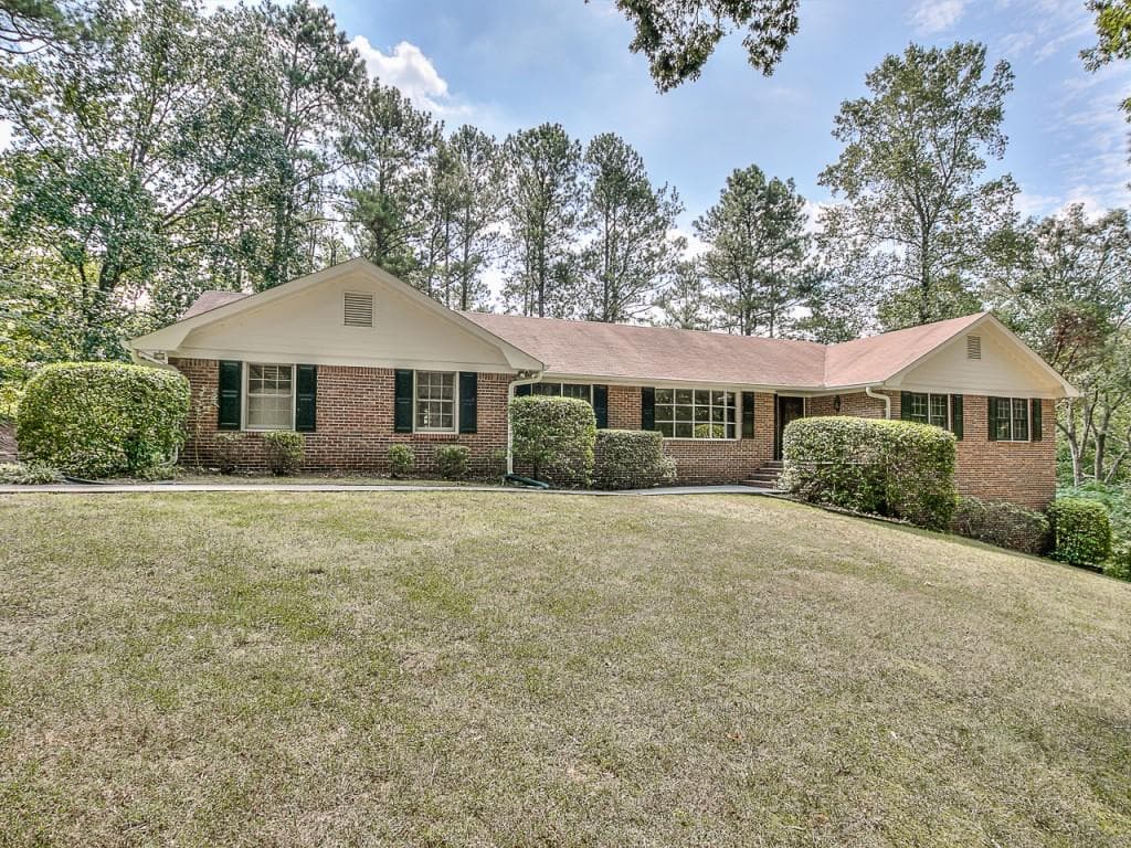 10735 Shallowford Road, Roswell, GA 30075 — most recent listing photo