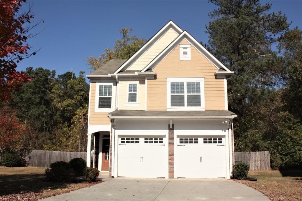 3 bedroom, 1,981 sq ft single family residence sold at 1014 Galloway Ridge Court, Lawrenceville, GA 30045