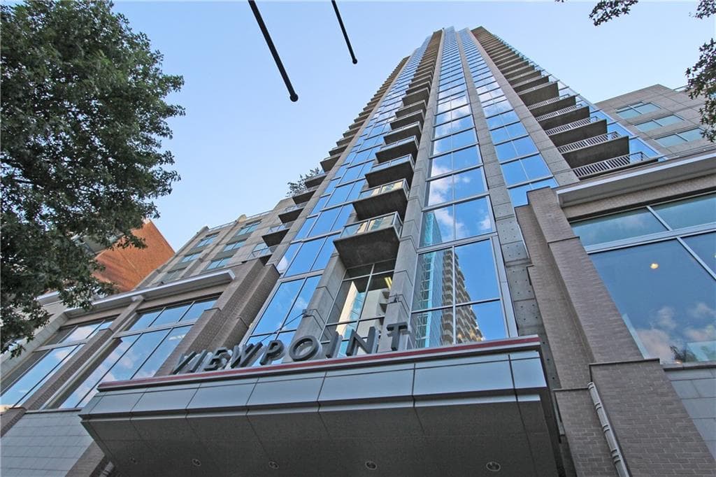 2 bedroom, 1,299 sq ft condominium sold at 855 PEACHTREE Street 3211, Atlanta, GA 30308