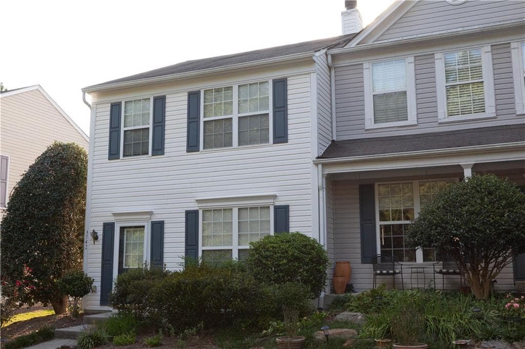 2 bedroom, 1,232 sq ft townhouse sold at 3742 Berkeley Crossing, Duluth, GA 30096