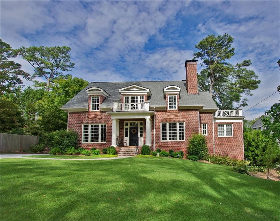 4 bedroom, 3,600 sq ft single family residence sold at 1116 Dan Johnson Road, Atlanta, GA 30307