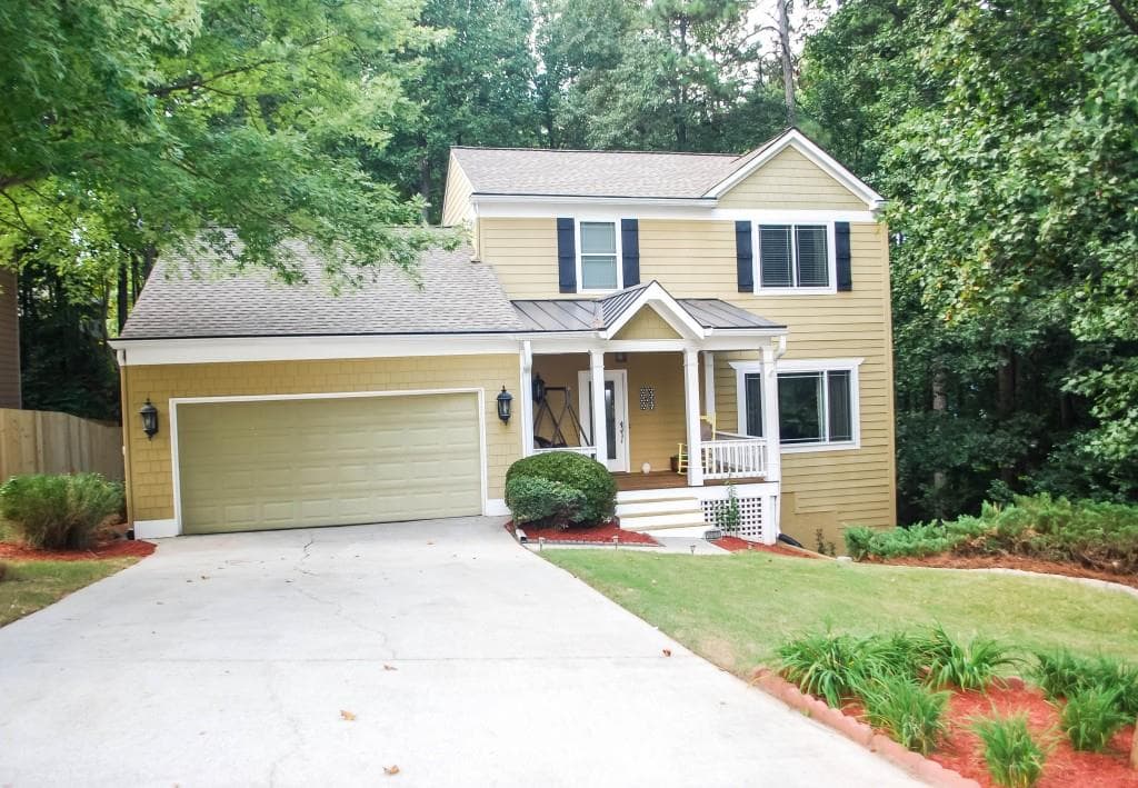 3 bedroom, 1,648 sq ft single family residence sold at 10920 Mortons Crossing, Johns Creek, GA 30022