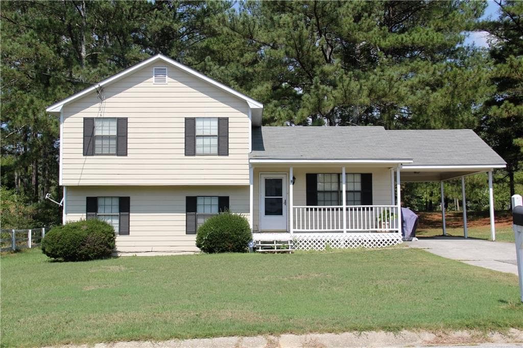 4 bedroom, 1,400 sq ft single family residence sold at 3021 Ashly Brooke Drive, Snellville, GA 30078
