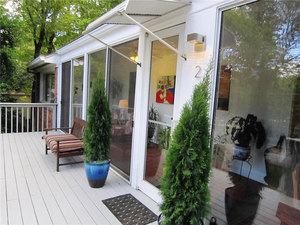 2 bedroom, 1,392 sq ft single family residence sold at 2317 Pembrook Place, Atlanta, GA 30324