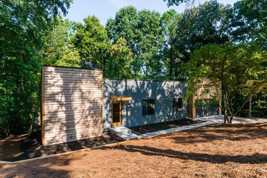 4 bedroom, 2,276 sq ft single family residence sold at 340 Tigris Way, Johns Creek, GA 30022