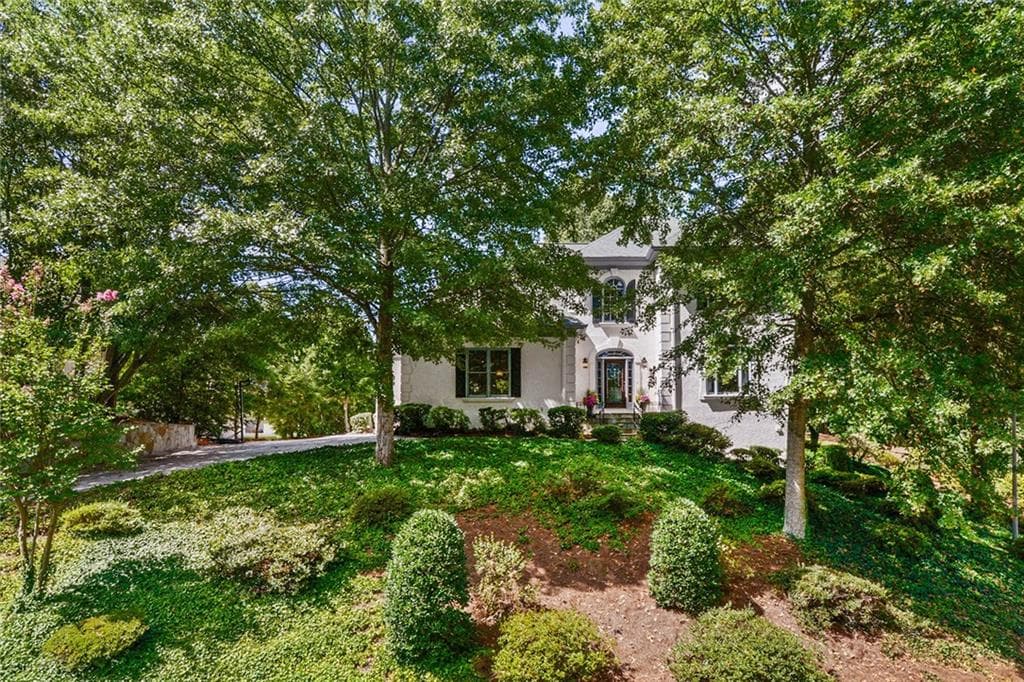 1268 Manor Oaks Court, Dunwoody, GA 30338 — most recent listing photo