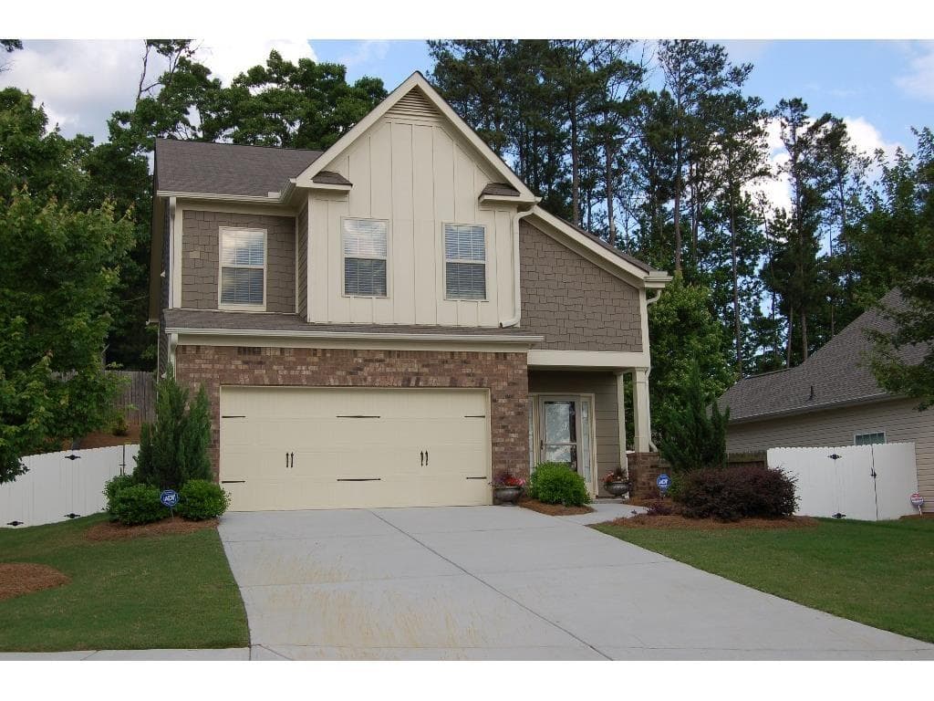 3 bedroom, 2,293 sq ft single family residence sold at 5220 Centennial Hill Drive, Acworth, GA 30102
