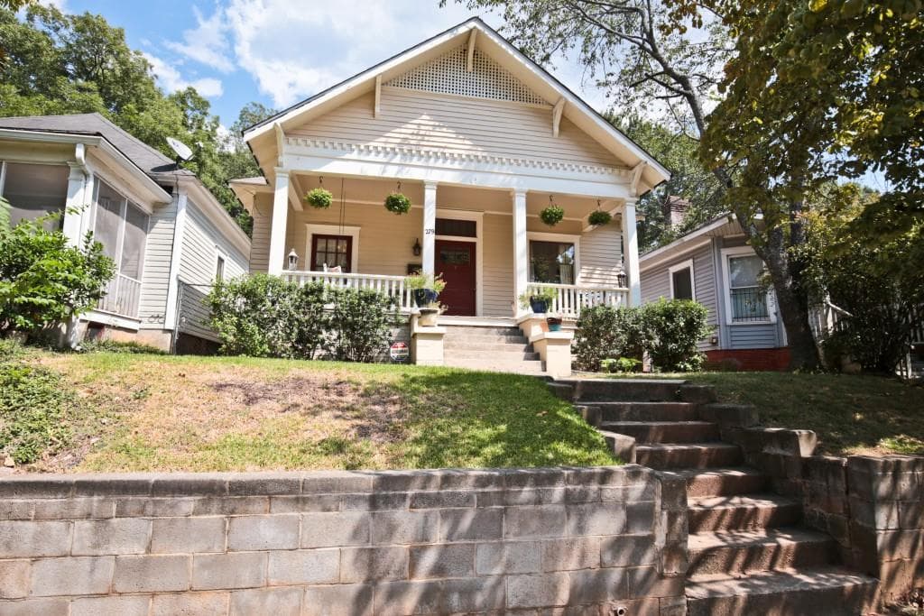 3 bedroom, 1,700 sq ft single family residence sold at 279 Josephine Street, Atlanta, GA 30307