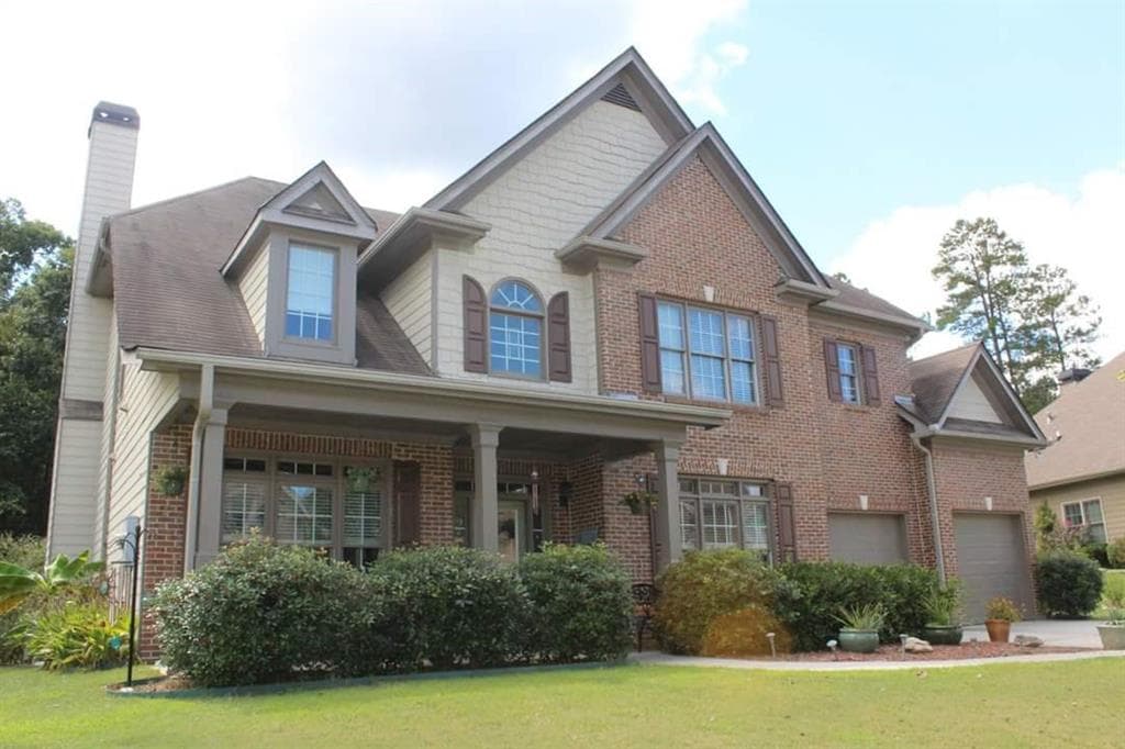 4 bedroom, 3,750 sq ft single family residence sold at 2143 Great Shoals Circle, Lawrenceville, GA 30045
