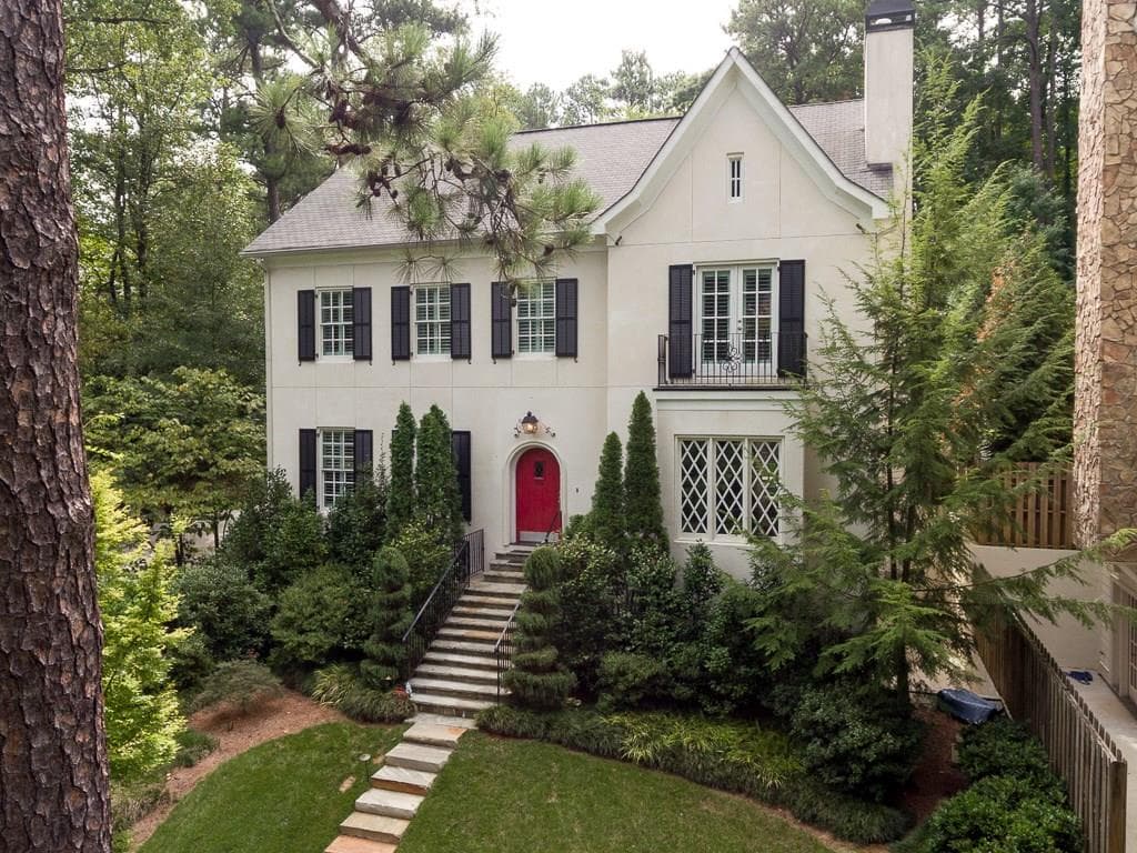 5 bedroom, 5,069 sq ft single family residence sold at 506 Spring Valley Road, Atlanta, GA 30318