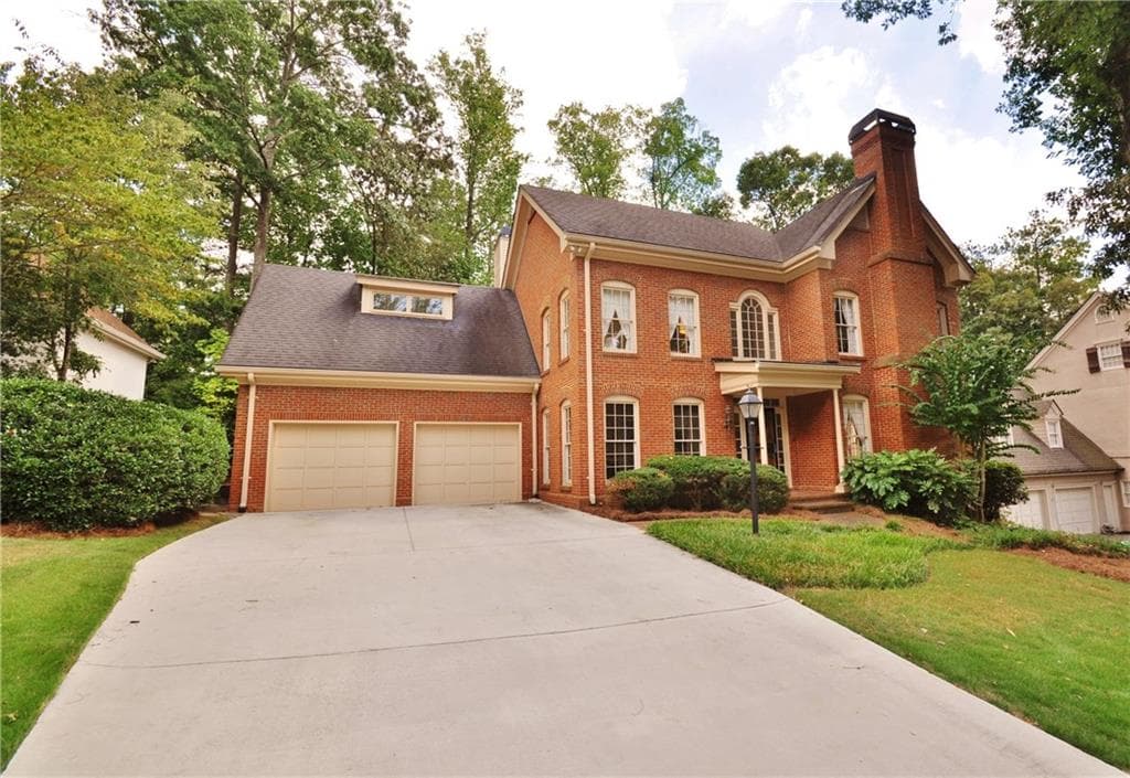 6725 Laurian Wood Drive, Sandy Springs, GA 30328 — most recent listing photo