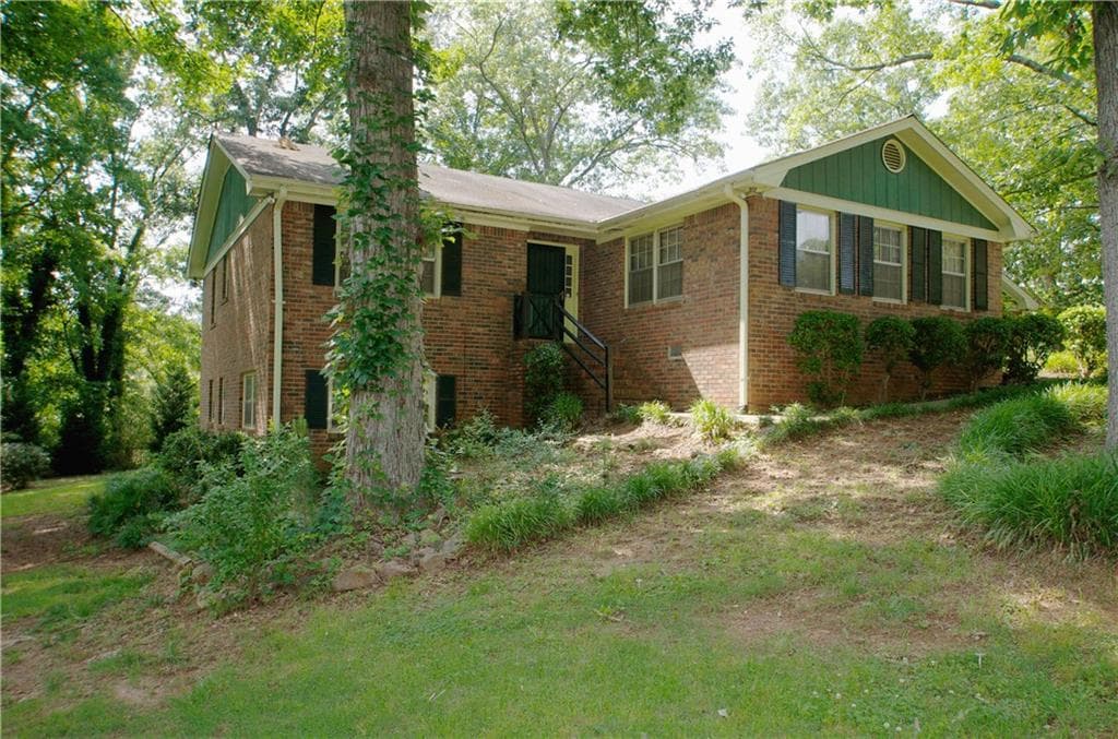 1131 Peggy Mcmillan Drive, Lithonia, GA 30058 — most recent listing photo