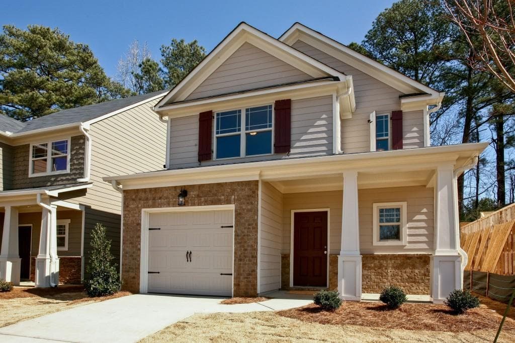 261 Stillwood Drive, Newnan, GA 30265 — most recent listing photo