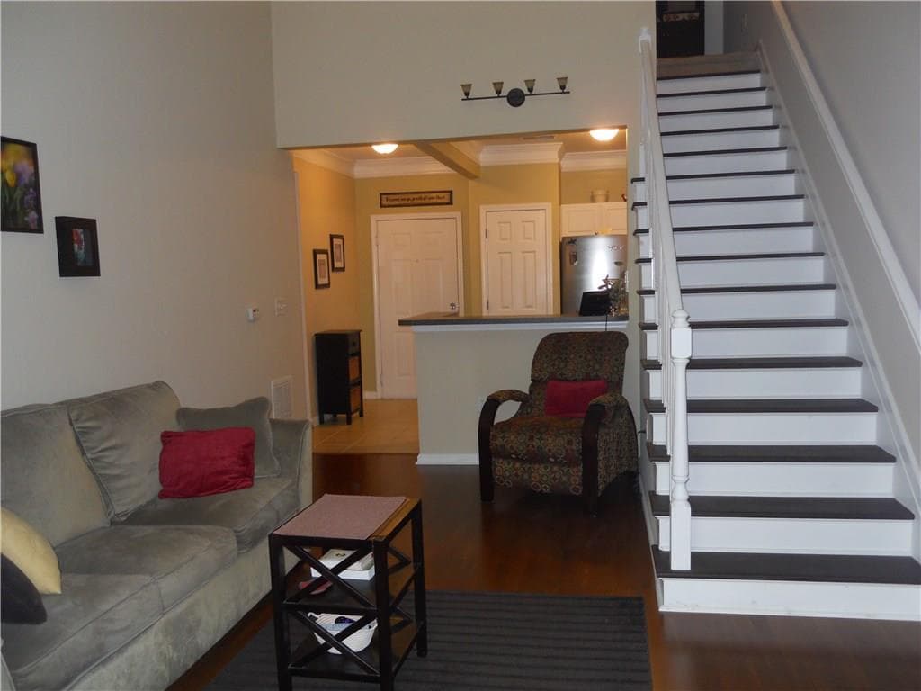 1 bedroom, 821 sq ft condominium sold at 1440 Westchester Ridge 1440, Atlanta, GA 30329