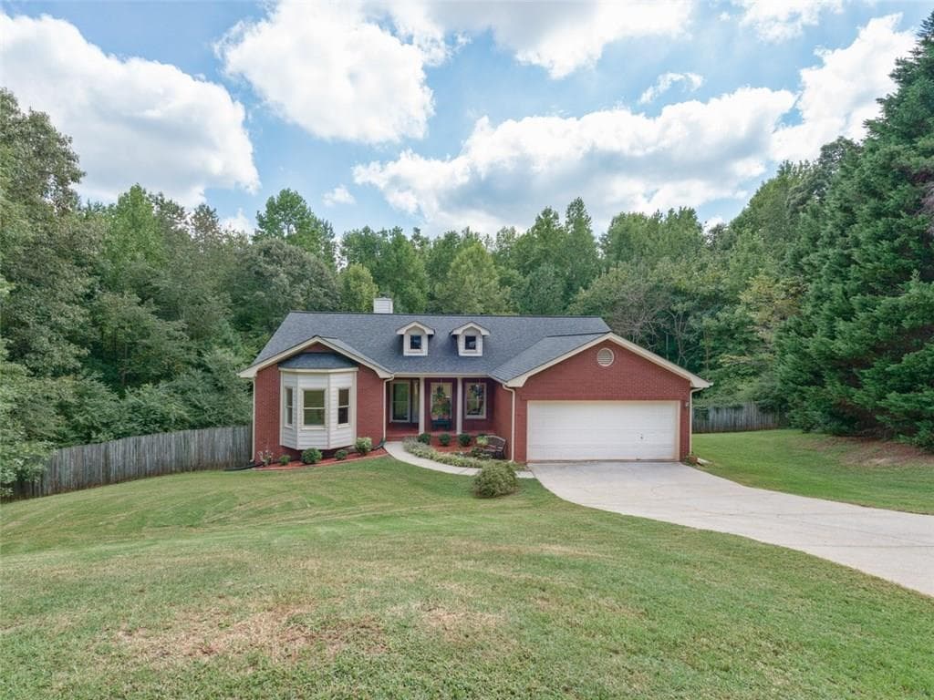 1635 Haleys Walk, Cumming, GA 30041 — most recent listing photo