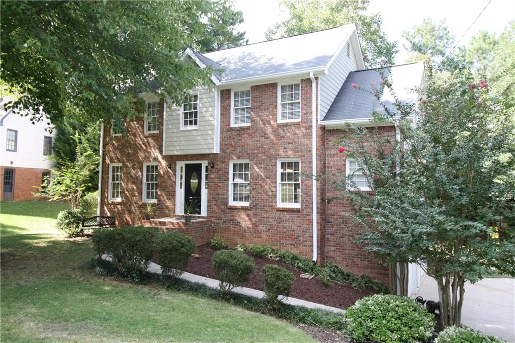 1645 Ellenwood Drive, Roswell, GA 30075 — most recent listing photo