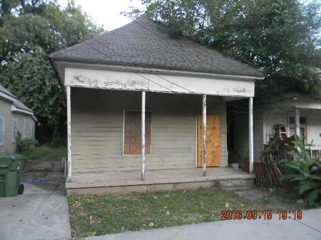 3 bedroom, 1,386 sq ft single family residence sold at 878 Hubbard Street, Atlanta, GA 30310