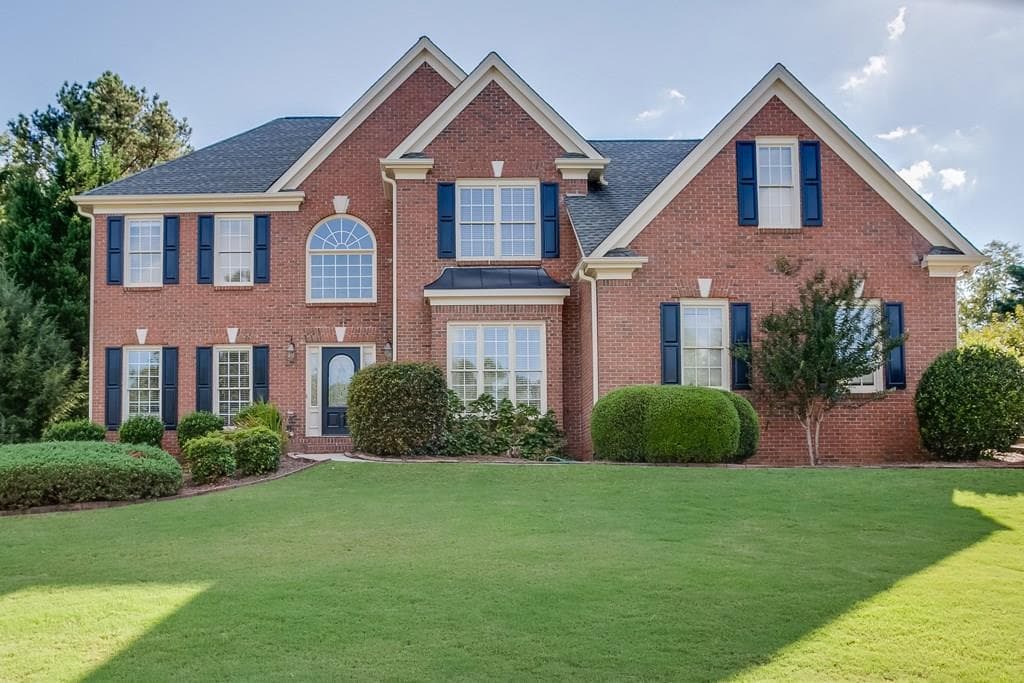 6 bedroom, 2,875 sq ft single family residence sold at 5428 Glencastle Way, Suwanee, GA 30024