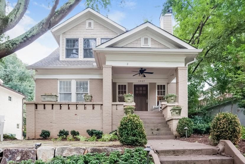 4 bedroom, 2,235 sq ft single family residence sold at 1047 High Point Drive, Atlanta, GA 30306