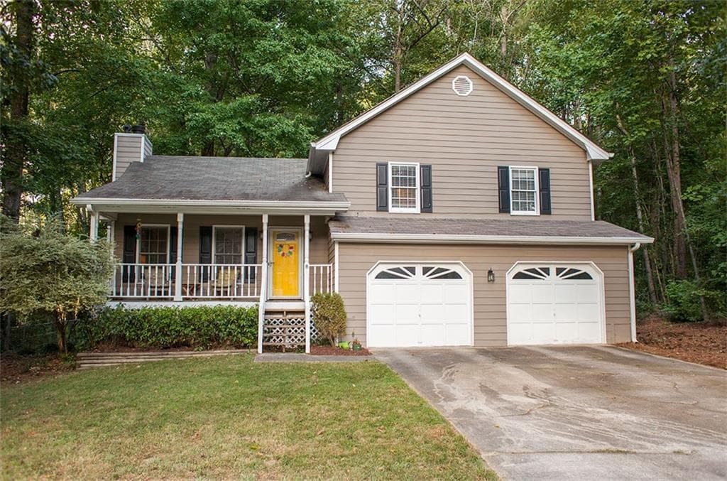 800 Thousand Oaks Drive, Lawrenceville, GA 30043 — most recent listing photo