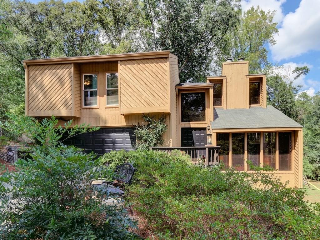3791 Cherokee Place, Marietta, GA 30067 — most recent listing photo