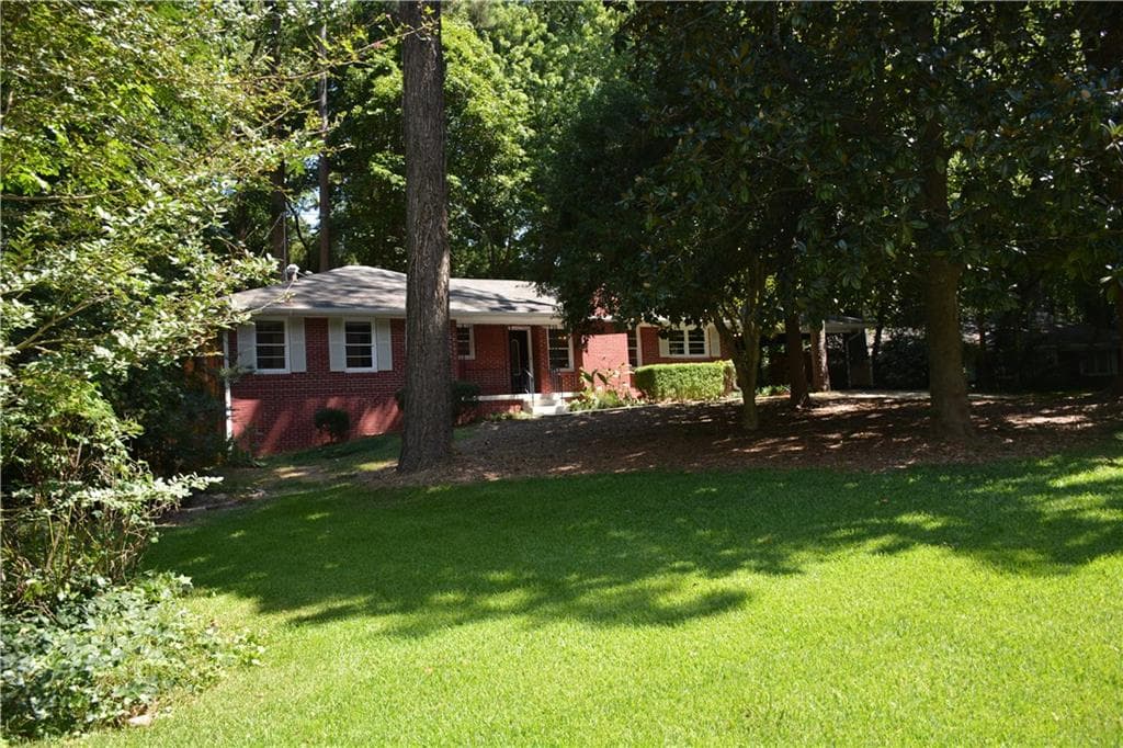 5755 Mountain Creek Road, Sandy Springs, GA 30328 — most recent listing photo