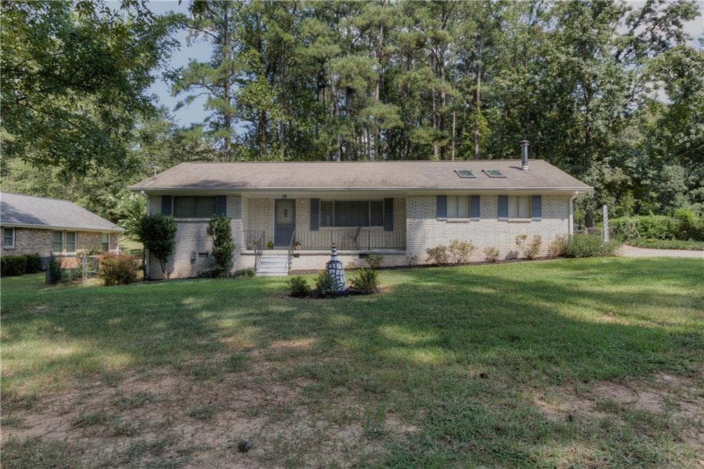912 Rabun Drive, Lilburn, GA 30047 — most recent listing photo