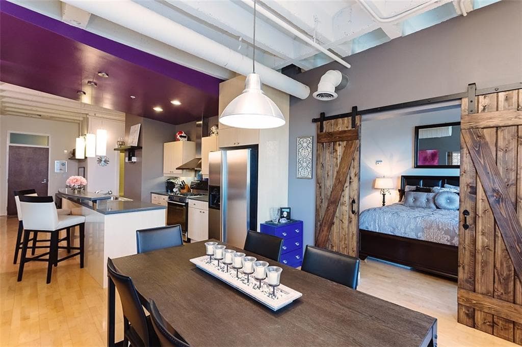 1 bedroom, 1,175 sq ft condominium sold at 805 Peachtree Street 506, Atlanta, GA 30308