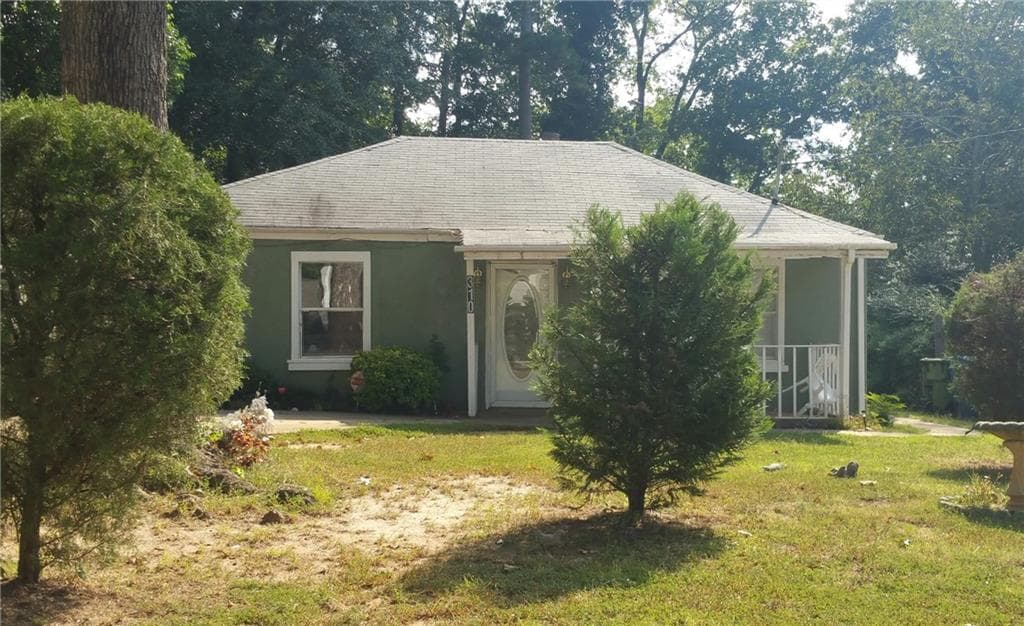 2 bedroom, 904 sq ft single family residence sold at 310 Ashburton Avenue, Atlanta, GA 30317