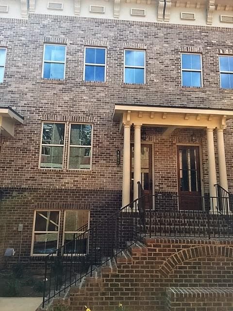 3 bedroom, 2,378 sq ft townhouse sold at 1214 Virginia Court 207, Atlanta, GA 30306