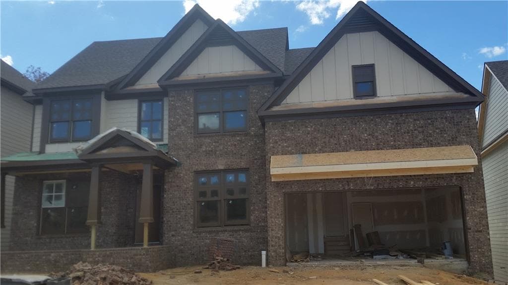 5 bedroom single family residence sold at 4590 Sierra Creek Drive, Hoschton, GA 30548