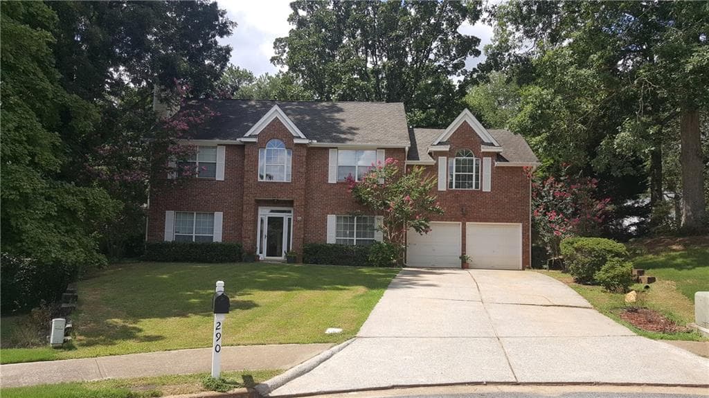 4 bedroom, 2,908 sq ft single family residence sold at 290 Greenmont Circle, Alpharetta, GA 30009