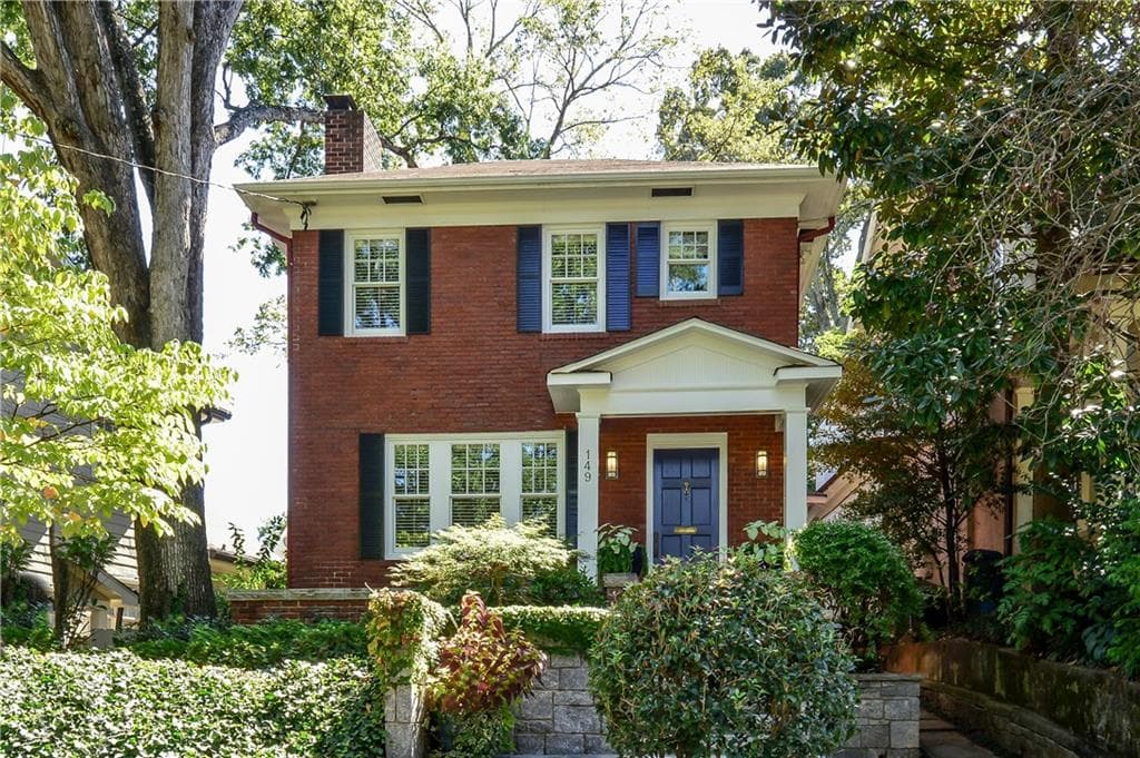 3 bedroom, 2,074 sq ft single family residence sold at 149 17th Street, Atlanta, GA 30309