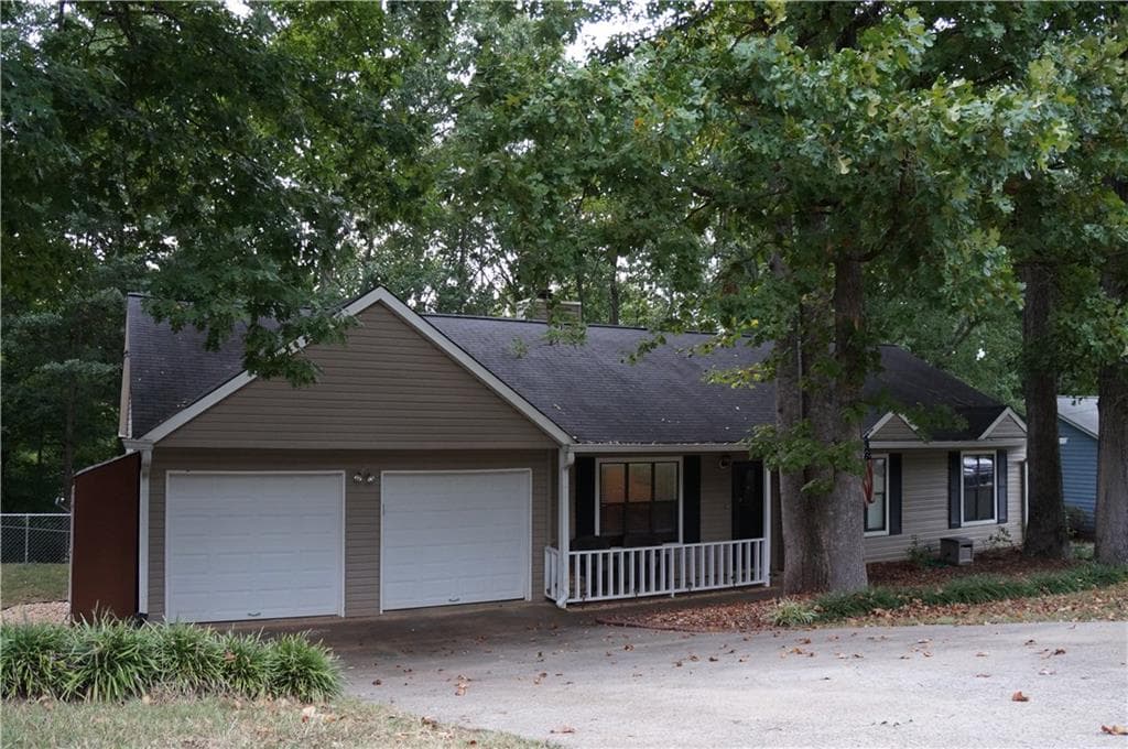 349 Knollwood Lane, Woodstock, GA 30188 — most recent listing photo