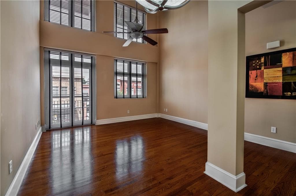 1 bedroom, 975 sq ft condominium sold at 1221 Caroline Street 206, Atlanta, GA 30307