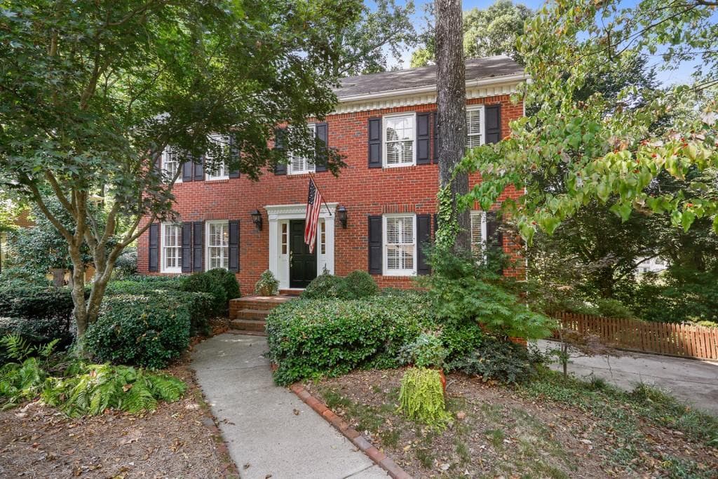 570 Hampton Court, Marietta, GA 30064 — most recent listing photo