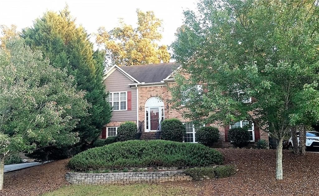 2535 Chandler Grove Drive, Buford, GA 30519 — most recent listing photo
