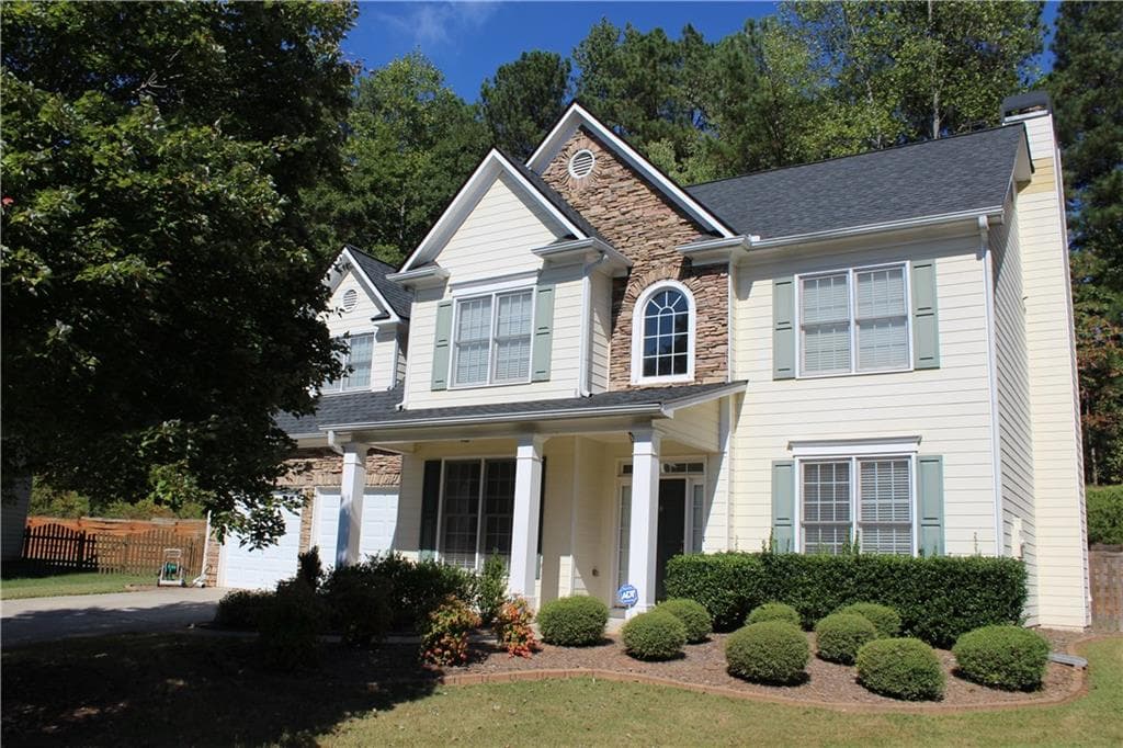 4 bedroom, 2,261 sq ft single family residence sold at 42 Skyview Point, Dallas, GA 30157