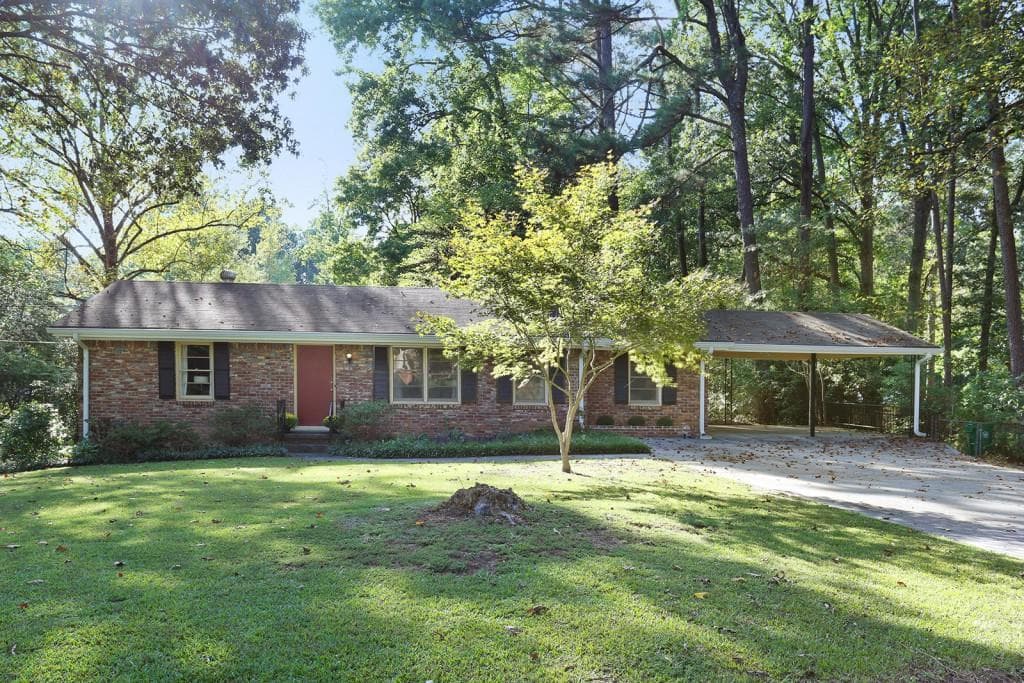 3 bedroom, 1,327 sq ft single family residence sold at 3212 Westmart Lane, Atlanta, GA 30340