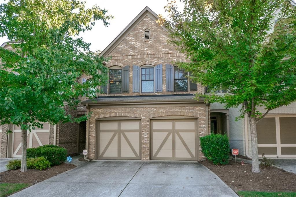 3 bedroom, 1,830 sq ft townhouse sold at 1370 Faircrest Lane, Alpharetta, GA 30004