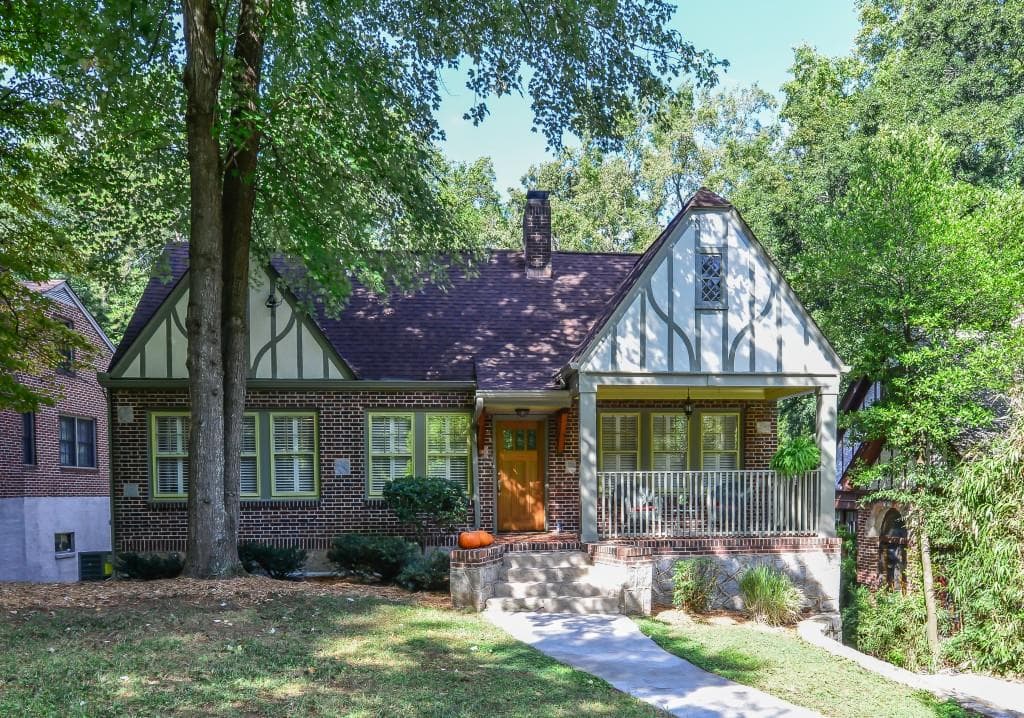 3 bedroom single family residence sold at 512 Lakeshore Drive, Atlanta, GA 30307