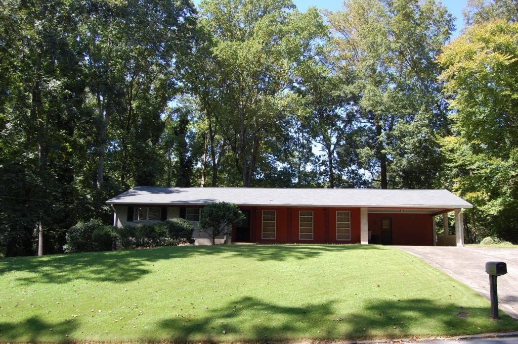 517 Hammett Drive, Decatur, GA 30032 — most recent listing photo