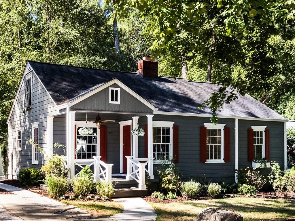 2 bedroom, 1,092 sq ft single family residence sold at 1915 Edinburgh Terrace, Atlanta, GA 30307