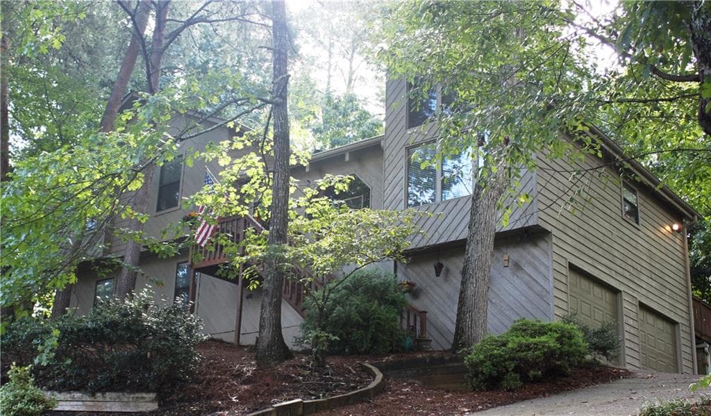 5059 Ravenwood Drive, Marietta, GA 30066 — most recent listing photo