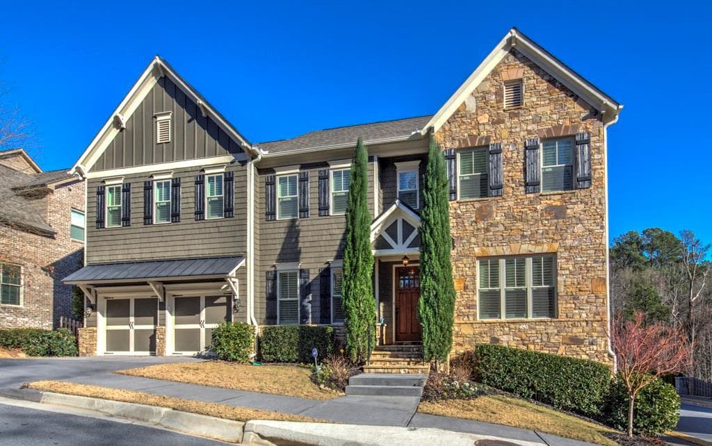 6 bedroom, 4,774 sq ft single family residence sold at 315 Valley Brook Way, Atlanta, GA 30342
