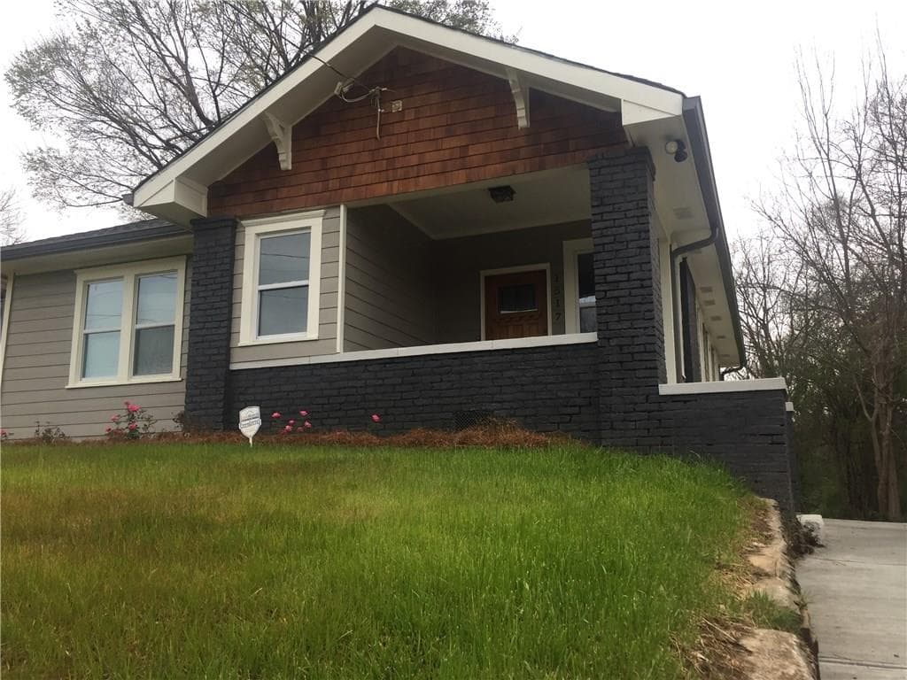 3 bedroom, 1,391 sq ft single family residence sold at 1517 Westview Drive, Atlanta, GA 30310