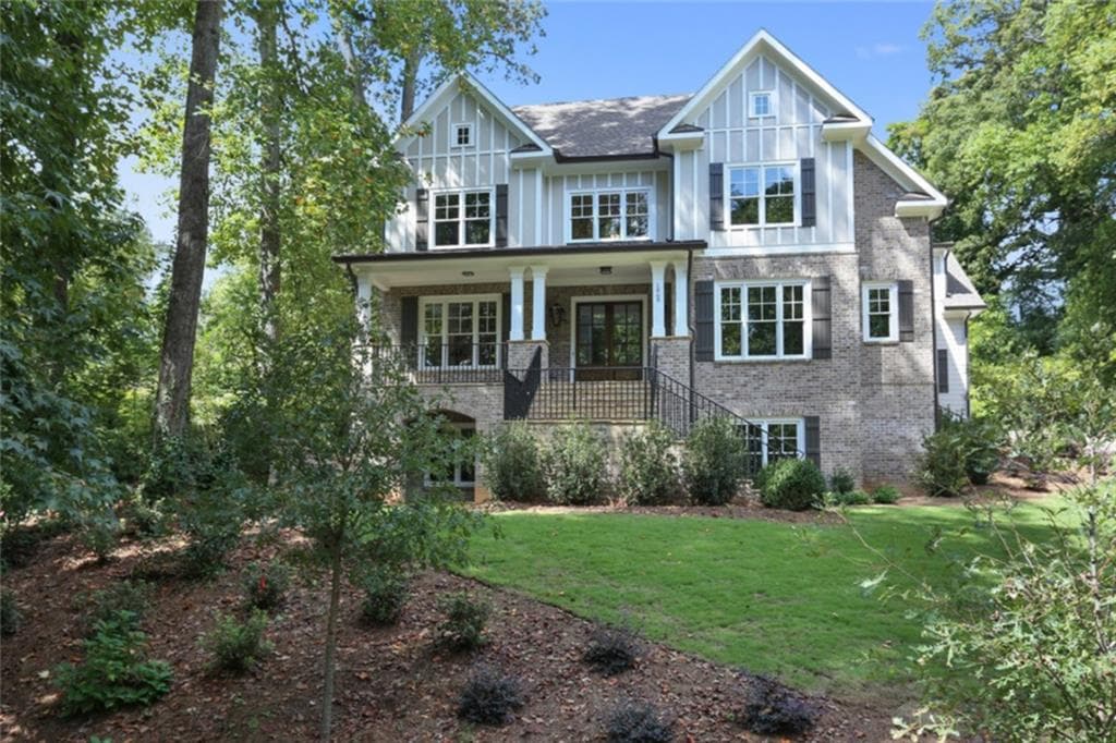 6 bedroom, 6,376 sq ft single family residence sold at 1868 Windemere Drive, Atlanta, GA 30324