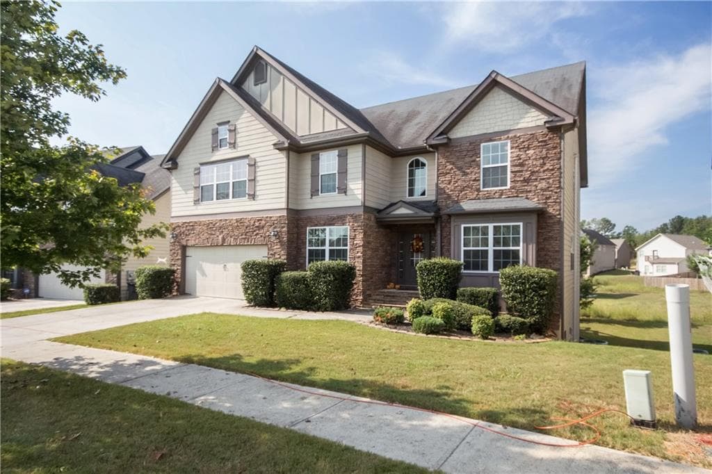 4 bedroom, 3,404 sq ft single family residence sold at 1249 Avington Glen Drive, Lawrenceville, GA 30045